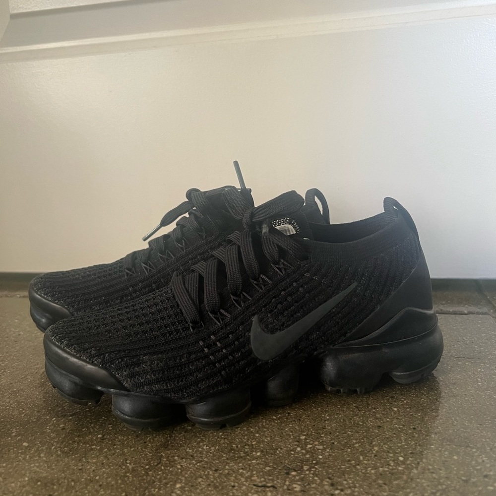 Nike Air VaporMax Sneakers - Black